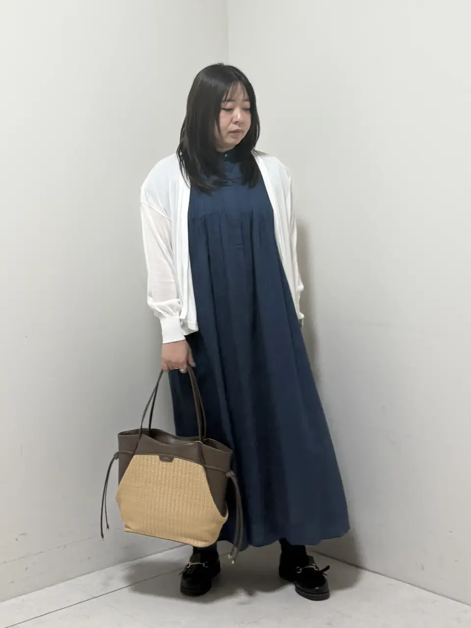  アベ コーディネート画像