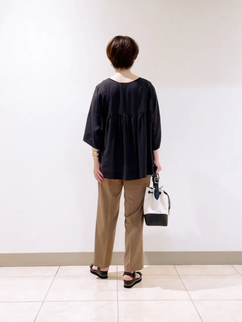 23区 L スタッフ コーディネート画像