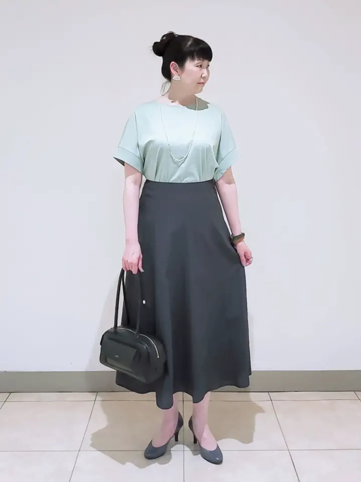 J.PRESS LADIES L スタッフ コーディネート画像
