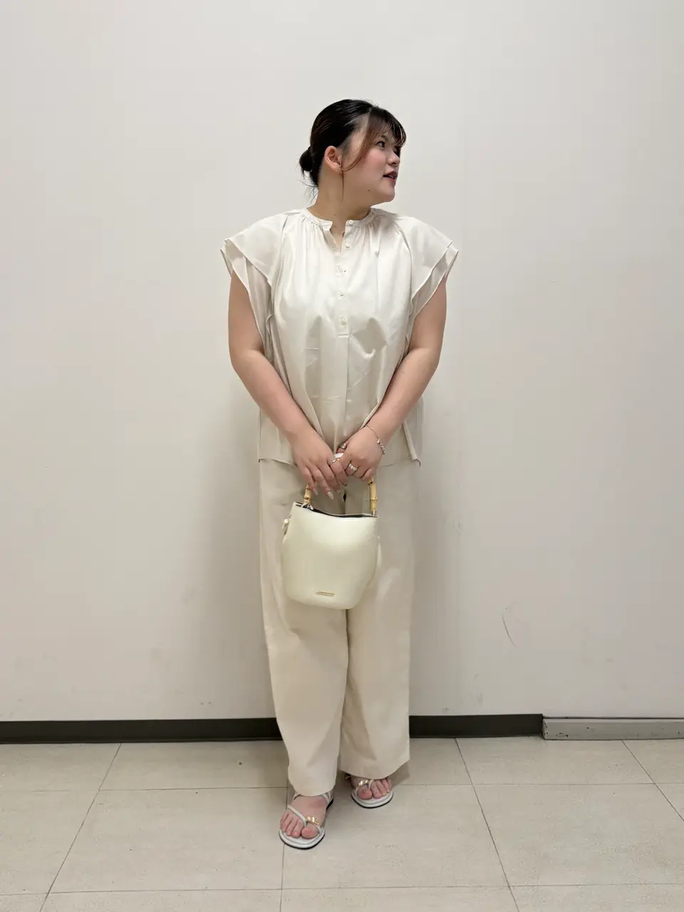  稲家 コーディネート画像