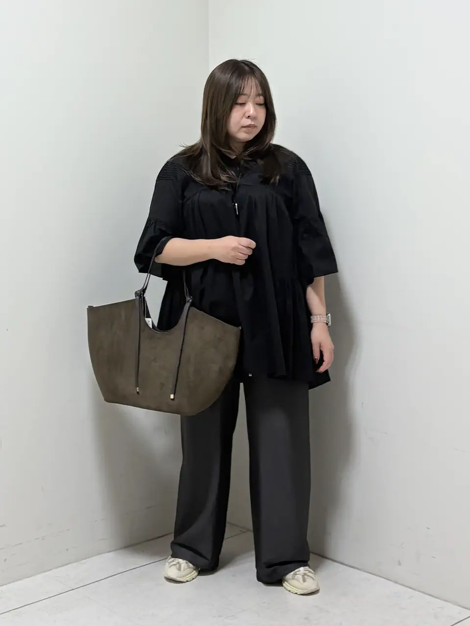  アベ コーディネート画像