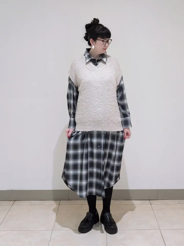23区 L スタッフ コーディネート画像