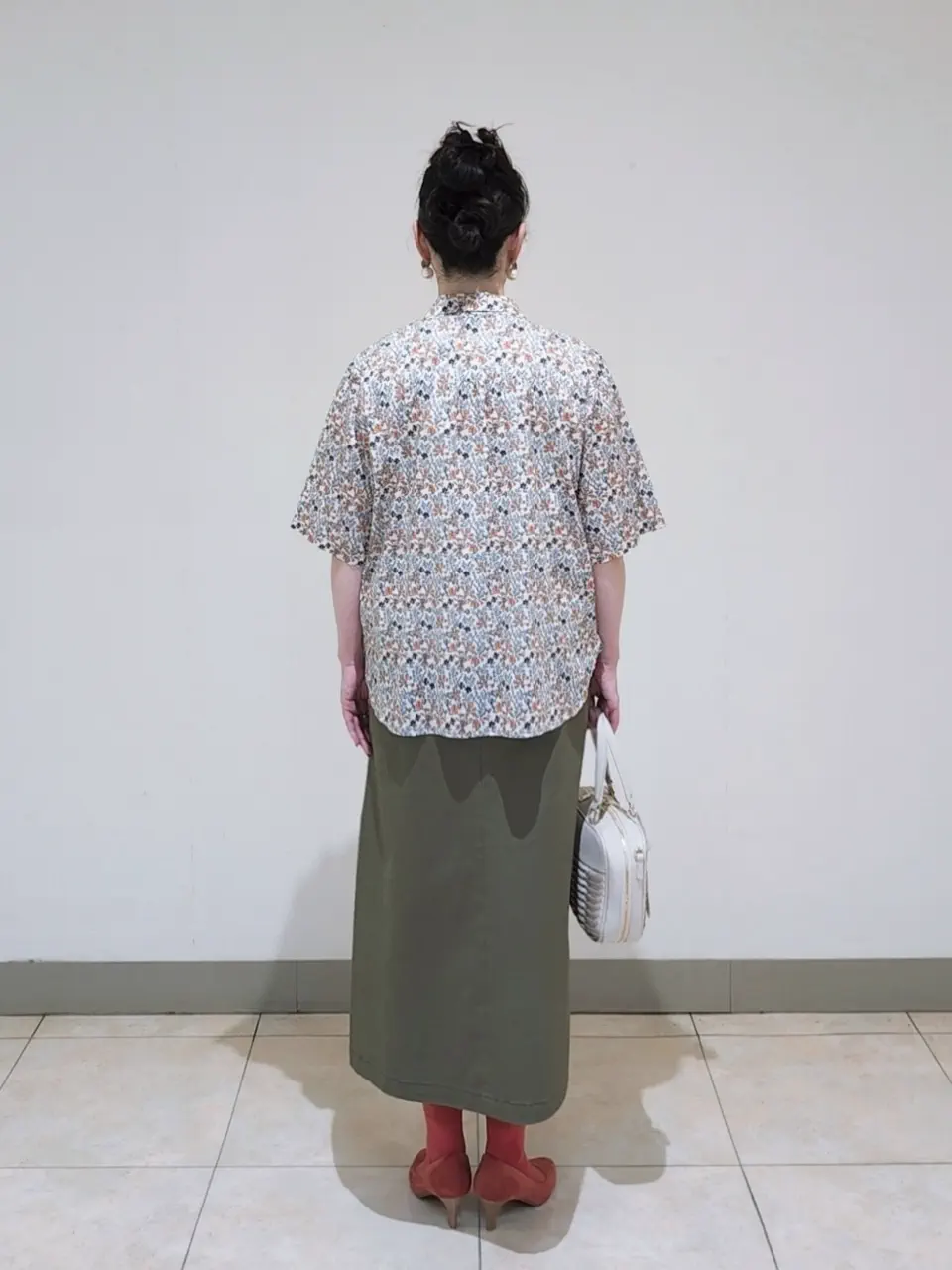 J.PRESS LADIES L スタッフ コーディネート画像