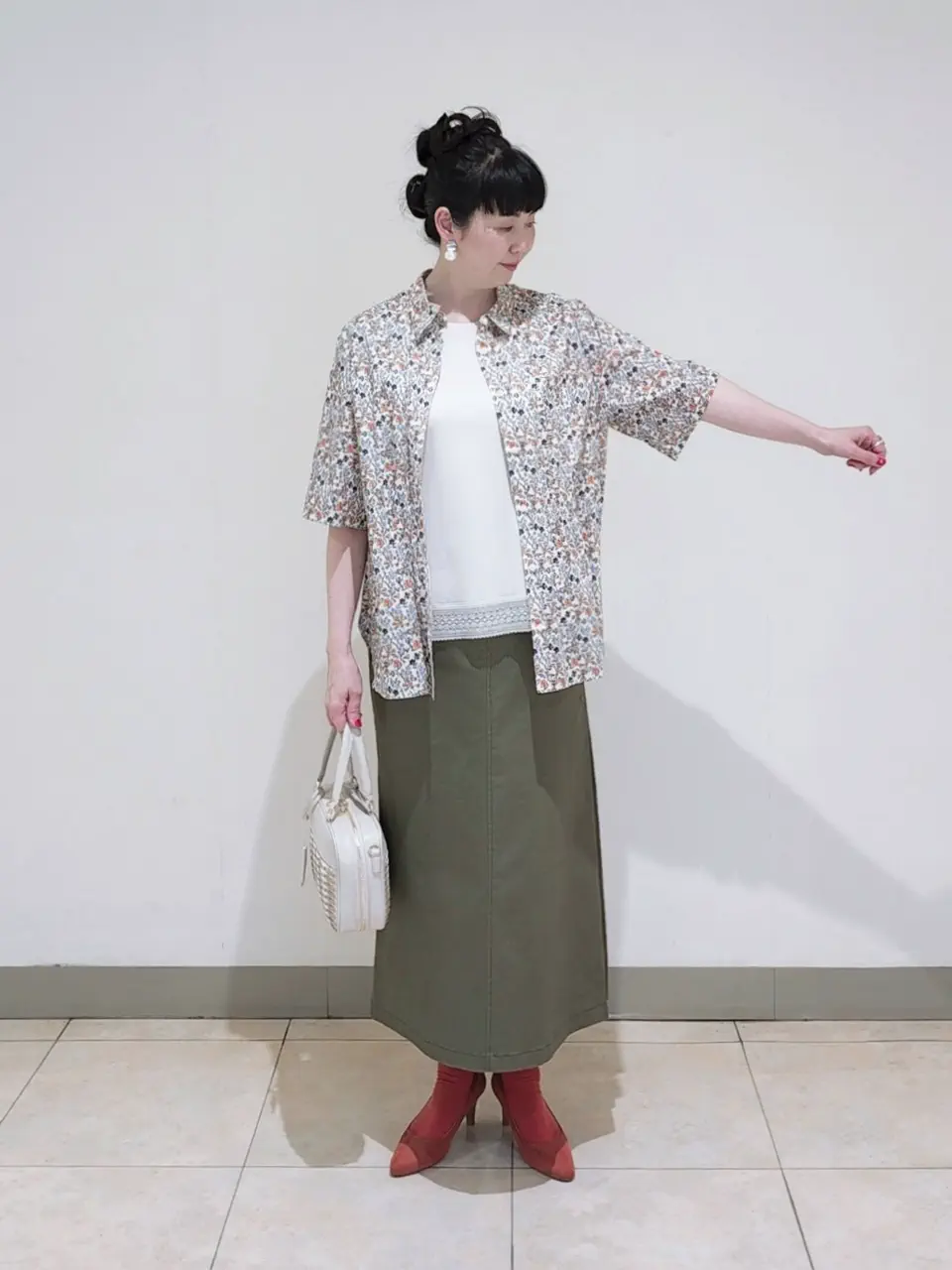 J.PRESS LADIES L スタッフ コーディネート画像