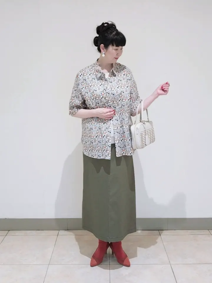 J.PRESS LADIES L スタッフ コーディネート画像