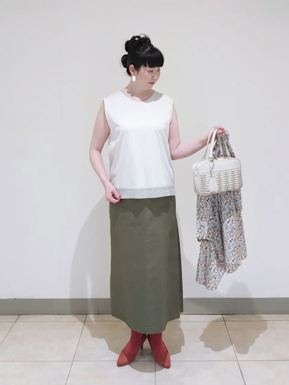 J.PRESS LADIES L スタッフ コーディネート画像