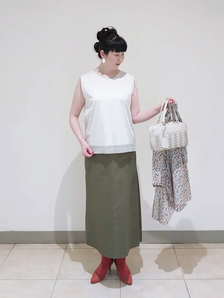 J.PRESS LADIES L スタッフ コーディネート画像