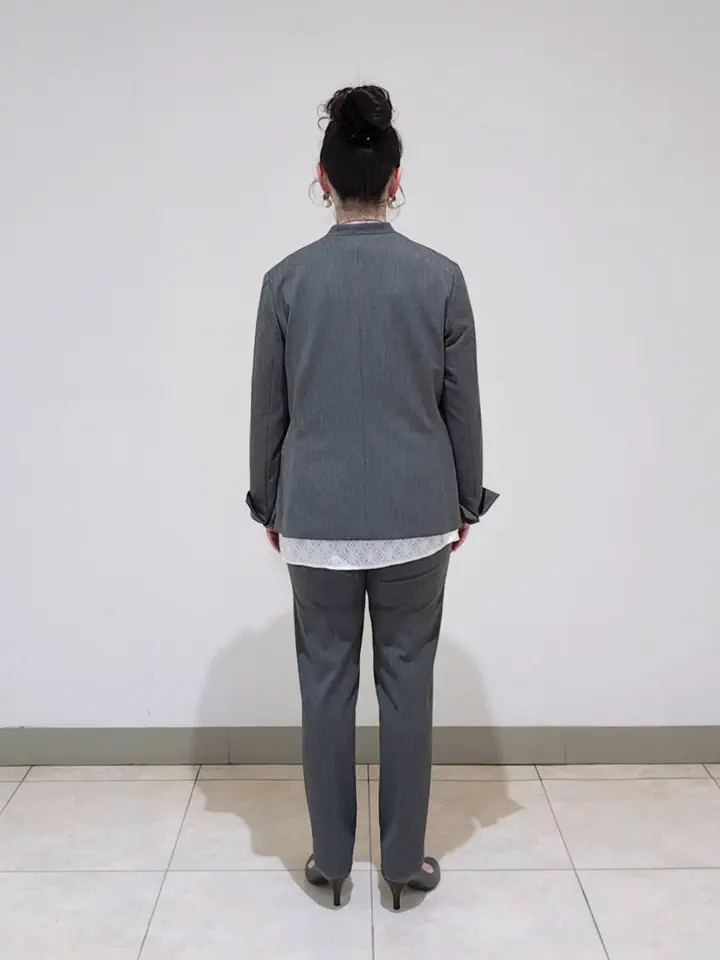 J.PRESS LADIES L スタッフ コーディネート画像