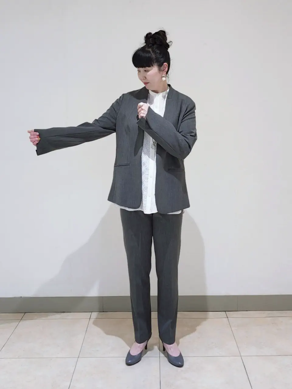 J.PRESS LADIES L スタッフ コーディネート画像