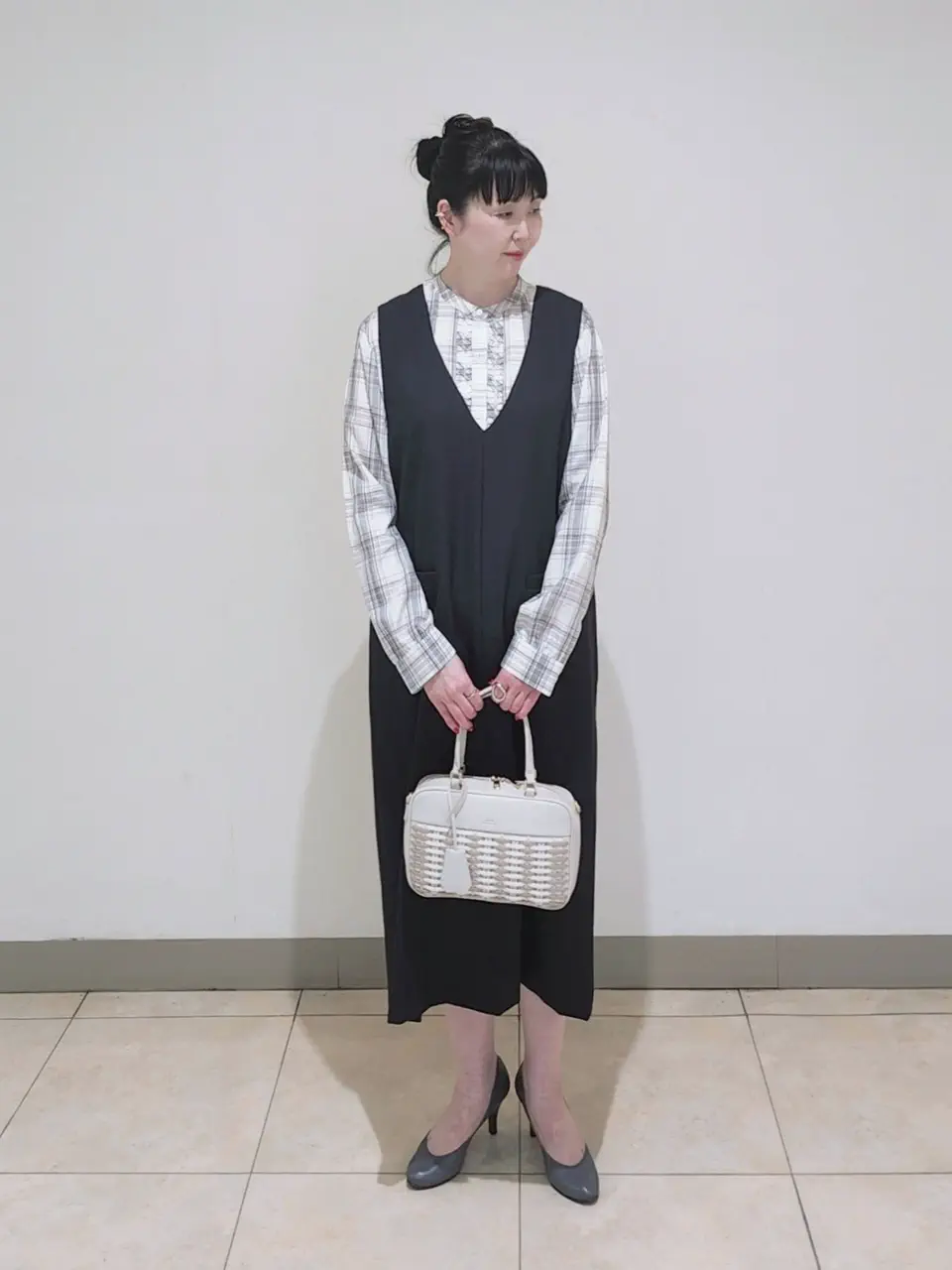 J.PRESS LADIES L スタッフ コーディネート画像