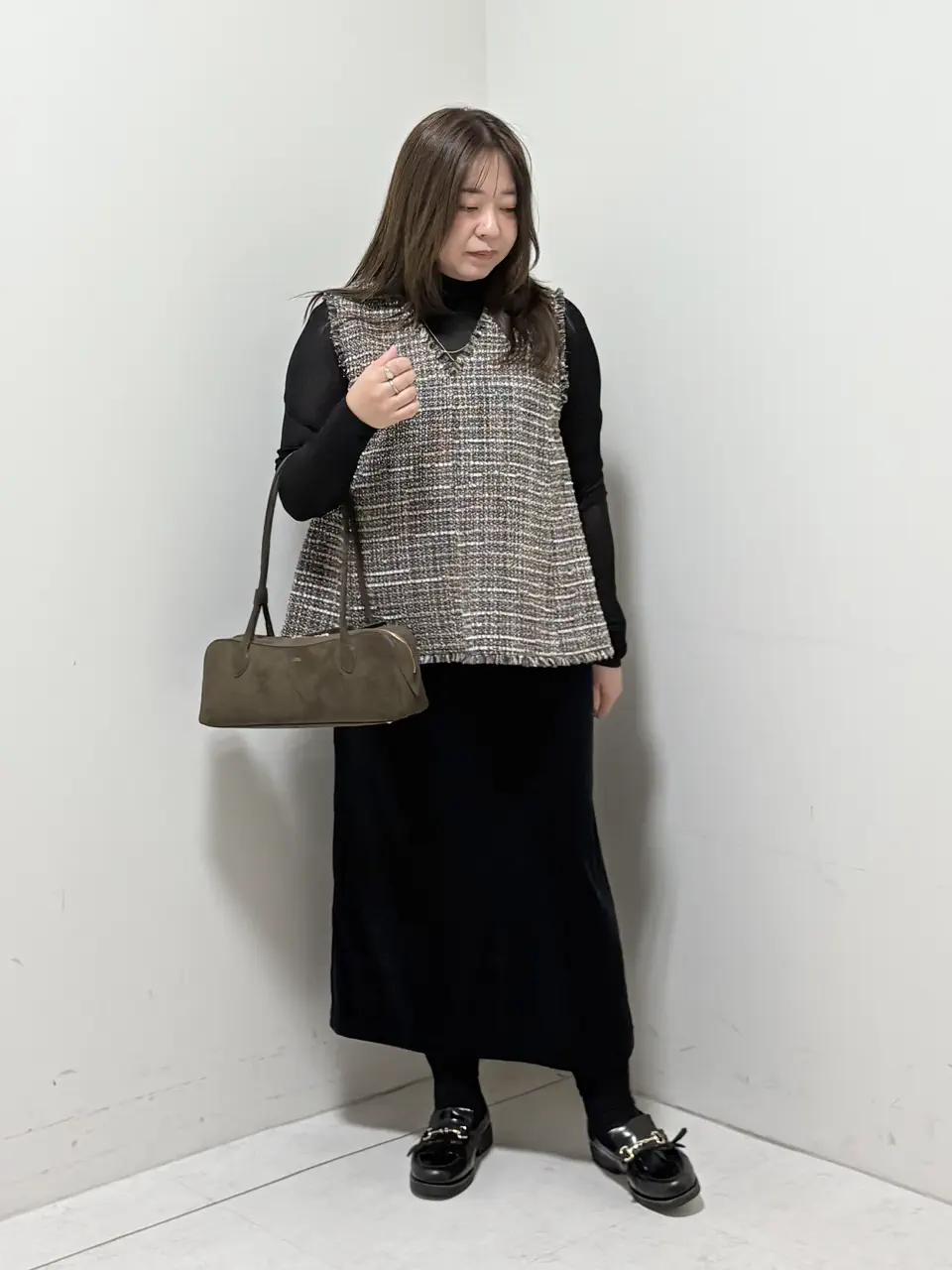  アベ コーディネート画像