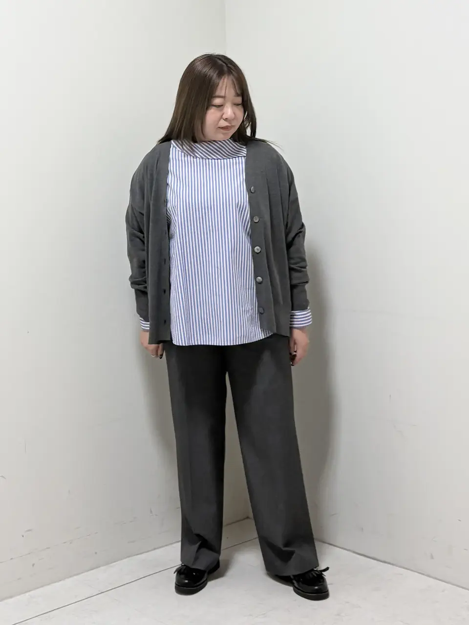  アベ コーディネート画像