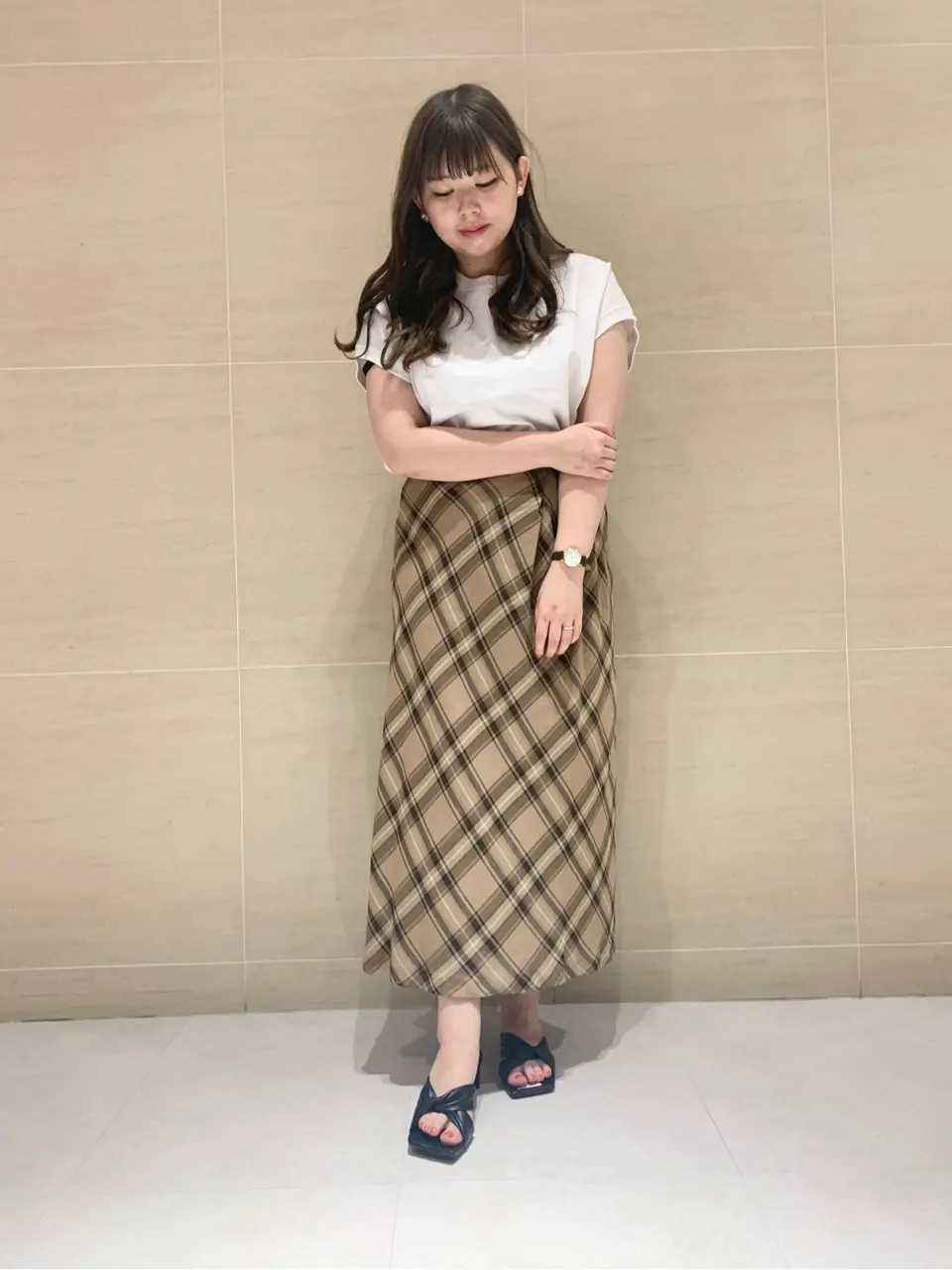  出口 コーディネート画像