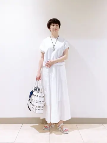 23区 L スタッフ コーディネート画像