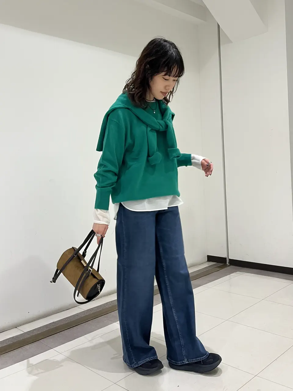23区 伊藤 コーディネート画像