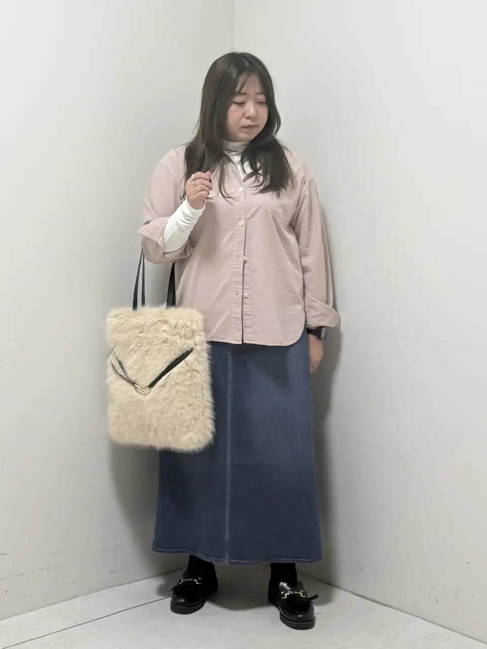  アベ コーディネート画像
