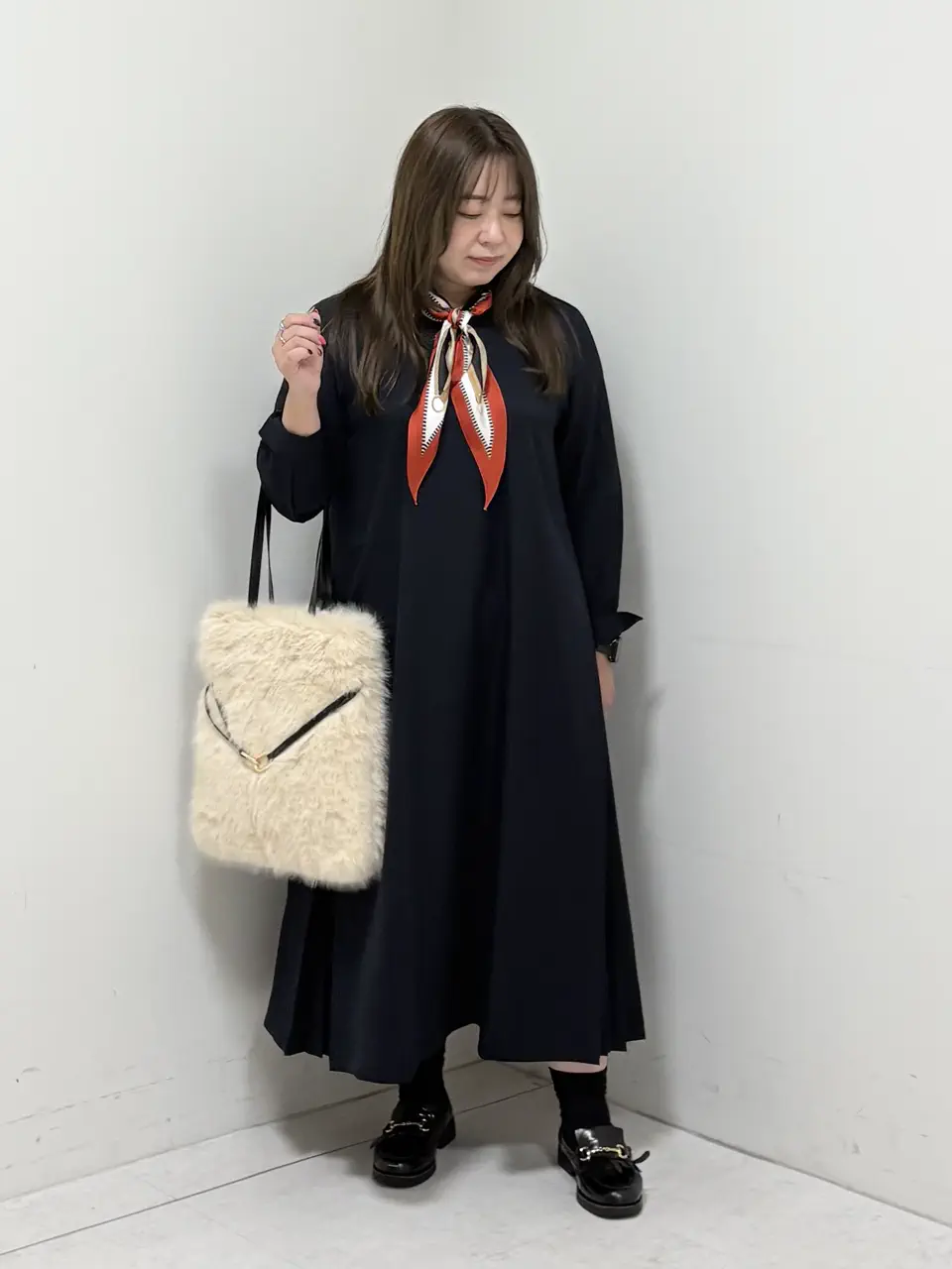  アベ コーディネート画像