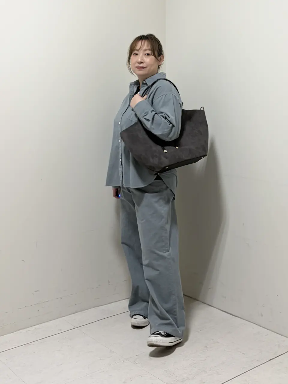  イイダ コーディネート画像