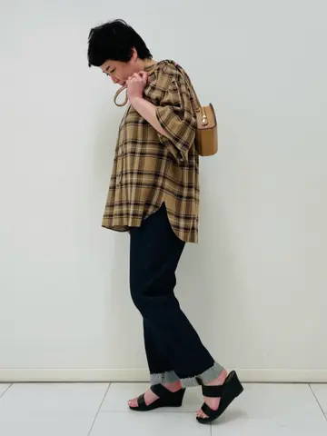 23区 L 佐藤 コーディネート画像