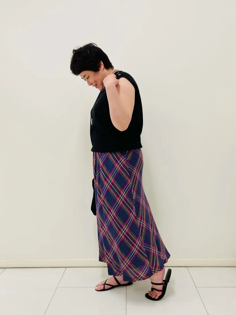 23区 L 佐藤 コーディネート画像