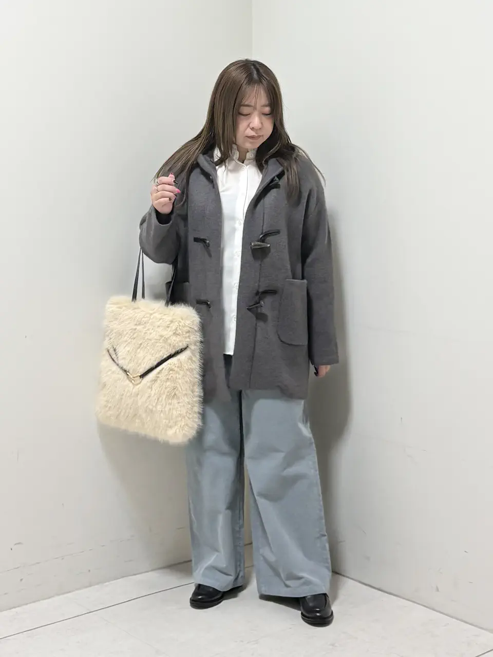  アベ コーディネート画像