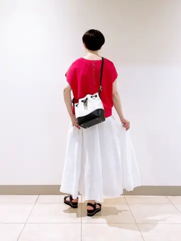 23区 L スタッフ コーディネート画像