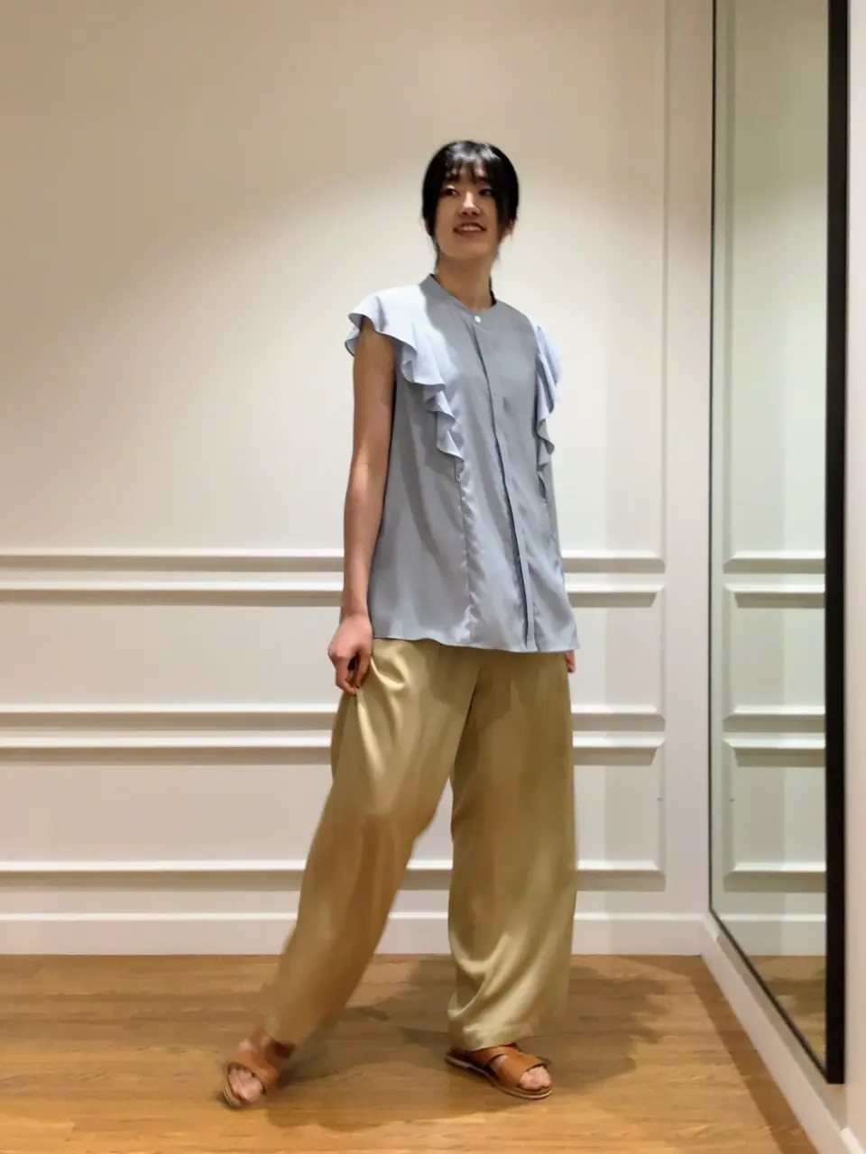  スタッフ コーディネート画像