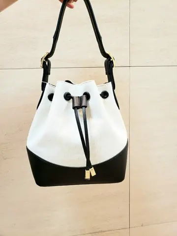 23区 L 菅野 コーディネート画像