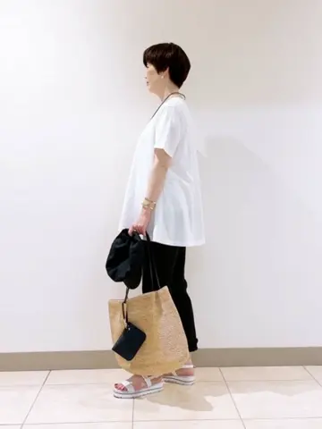 23区 L スタッフ コーディネート画像