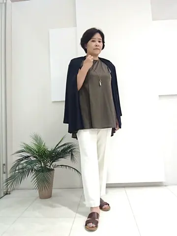 23区 L スタッフ コーディネート画像