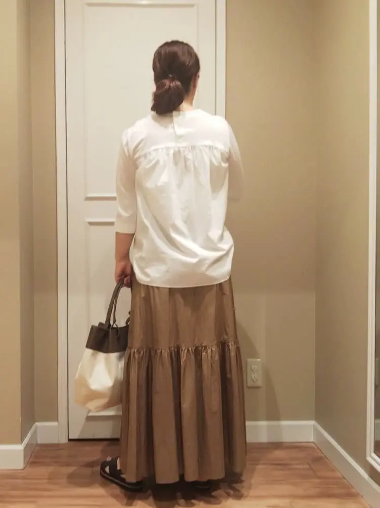 23区 L スタッフn コーディネート画像