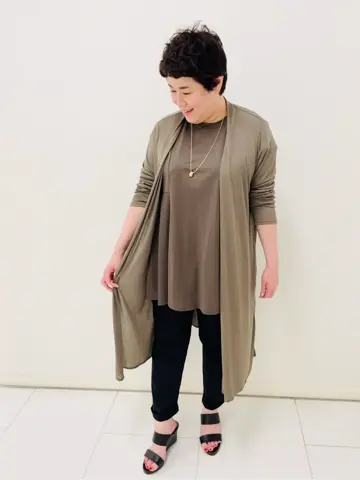 23区 L 佐藤 コーディネート画像