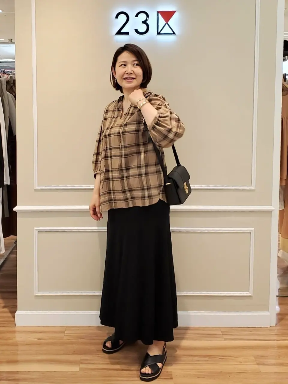  堤 コーディネート画像