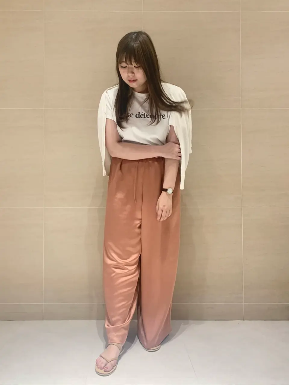  出口 コーディネート画像