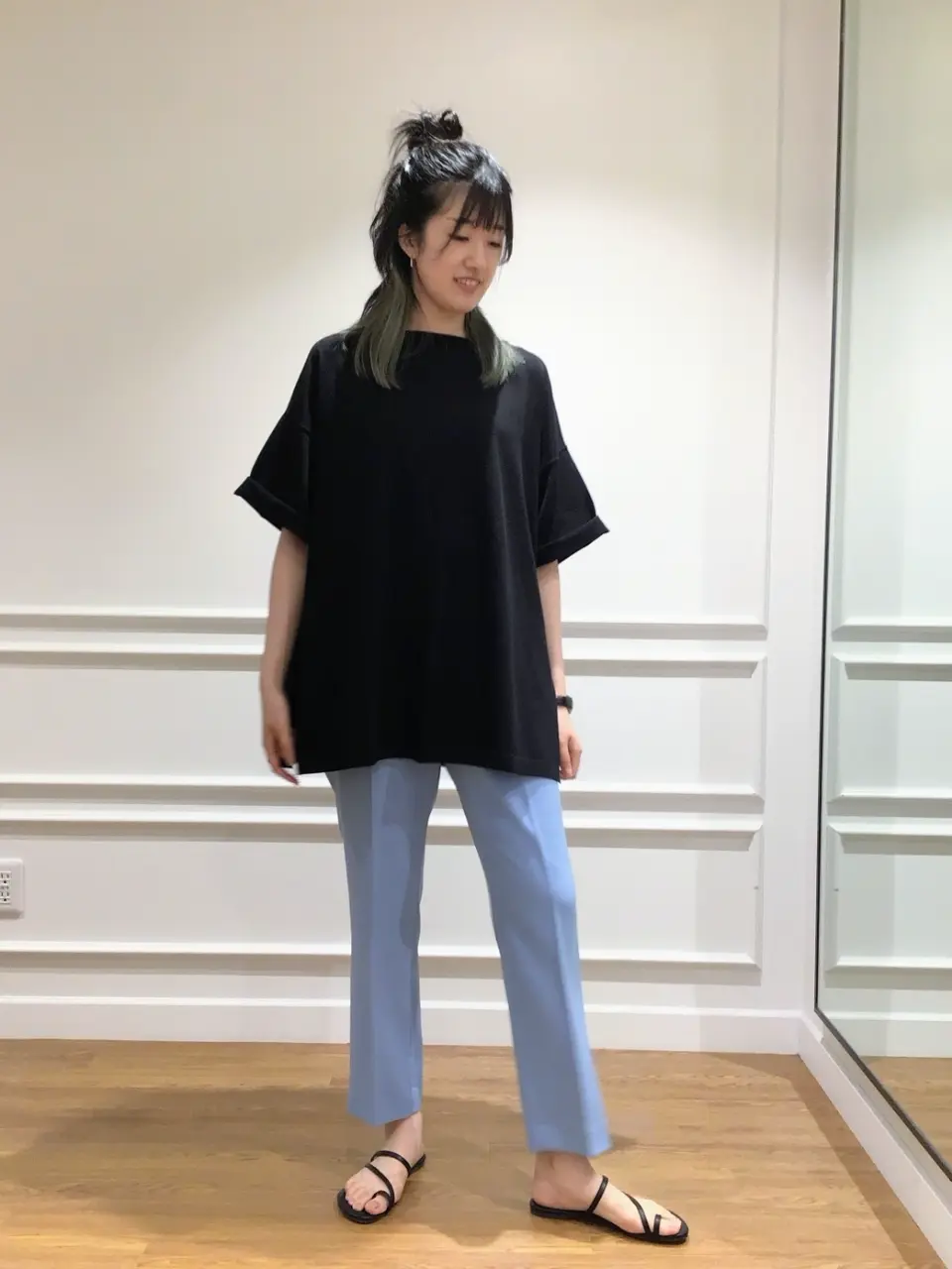  スタッフ コーディネート画像