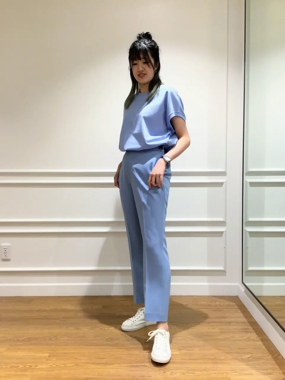  スタッフ コーディネート画像