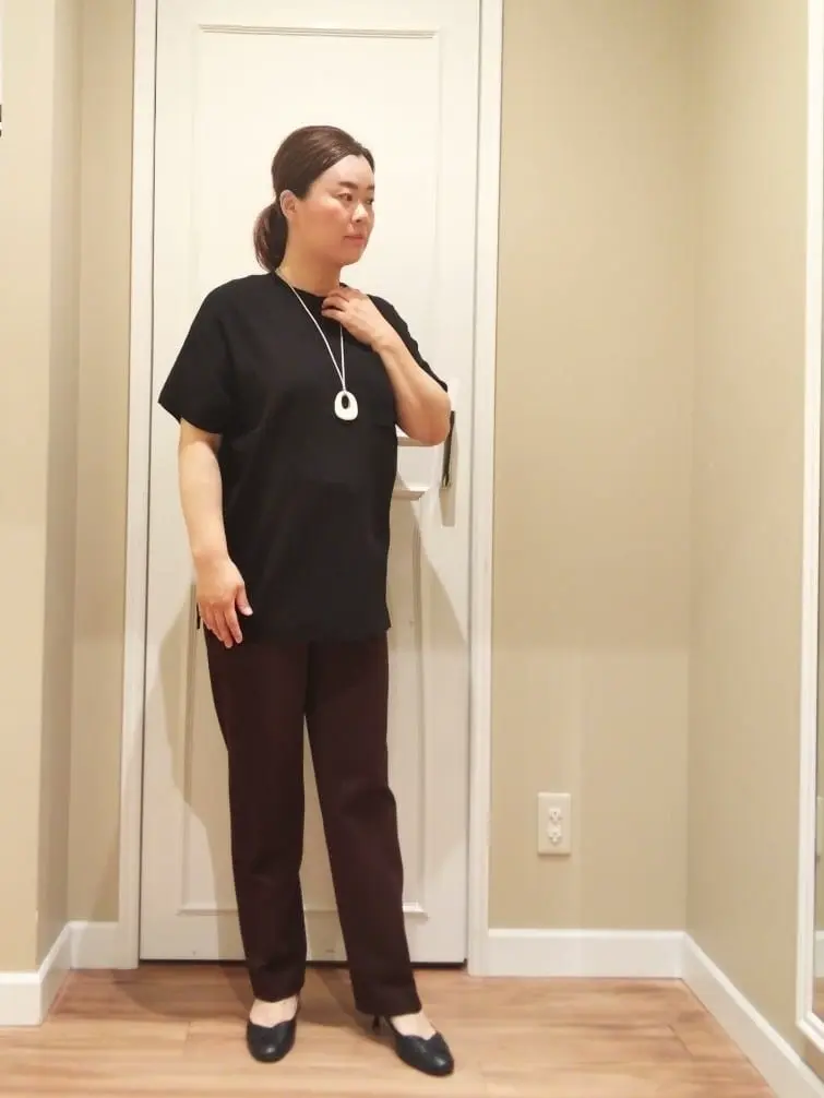  スタッフn コーディネート画像