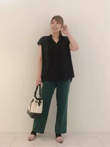 23区 L スタッフ コーディネート画像