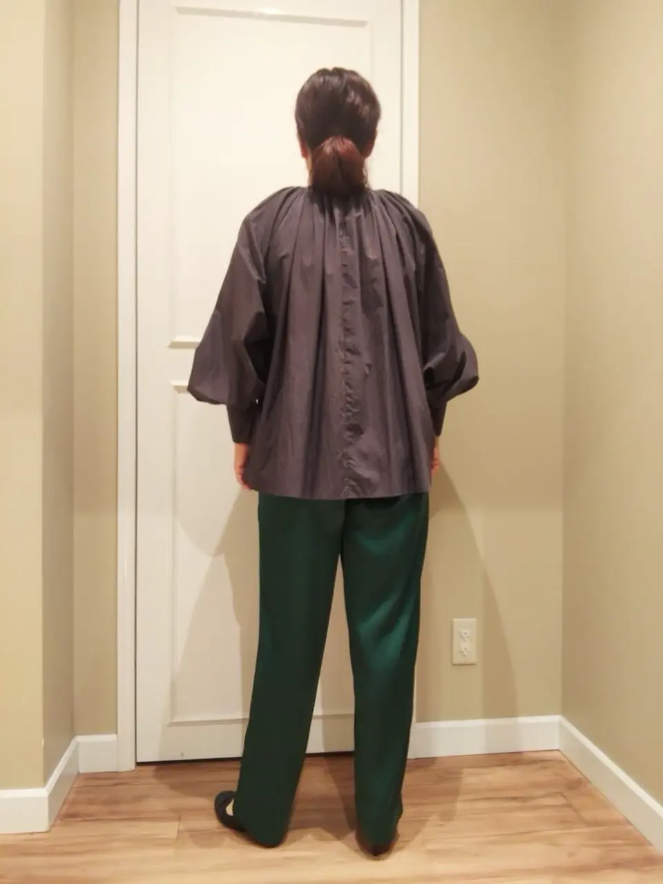 23区 L スタッフn コーディネート画像