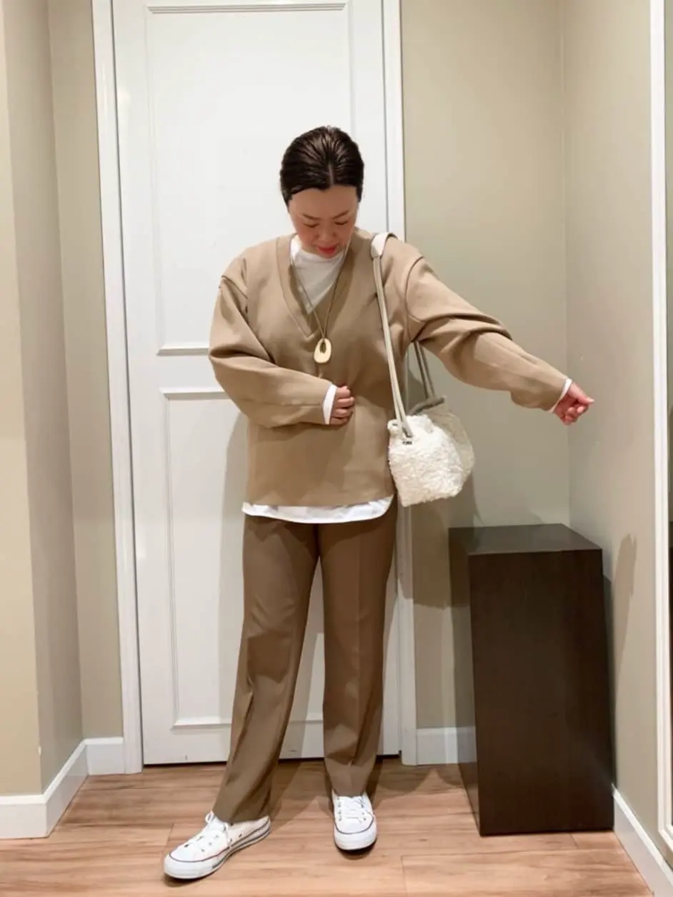 23区 L スタッフn コーディネート画像