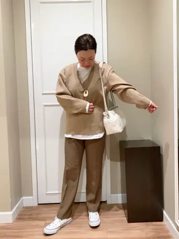 23区 L スタッフn コーディネート画像