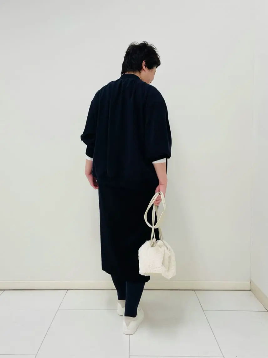 23区 L 佐藤 コーディネート画像