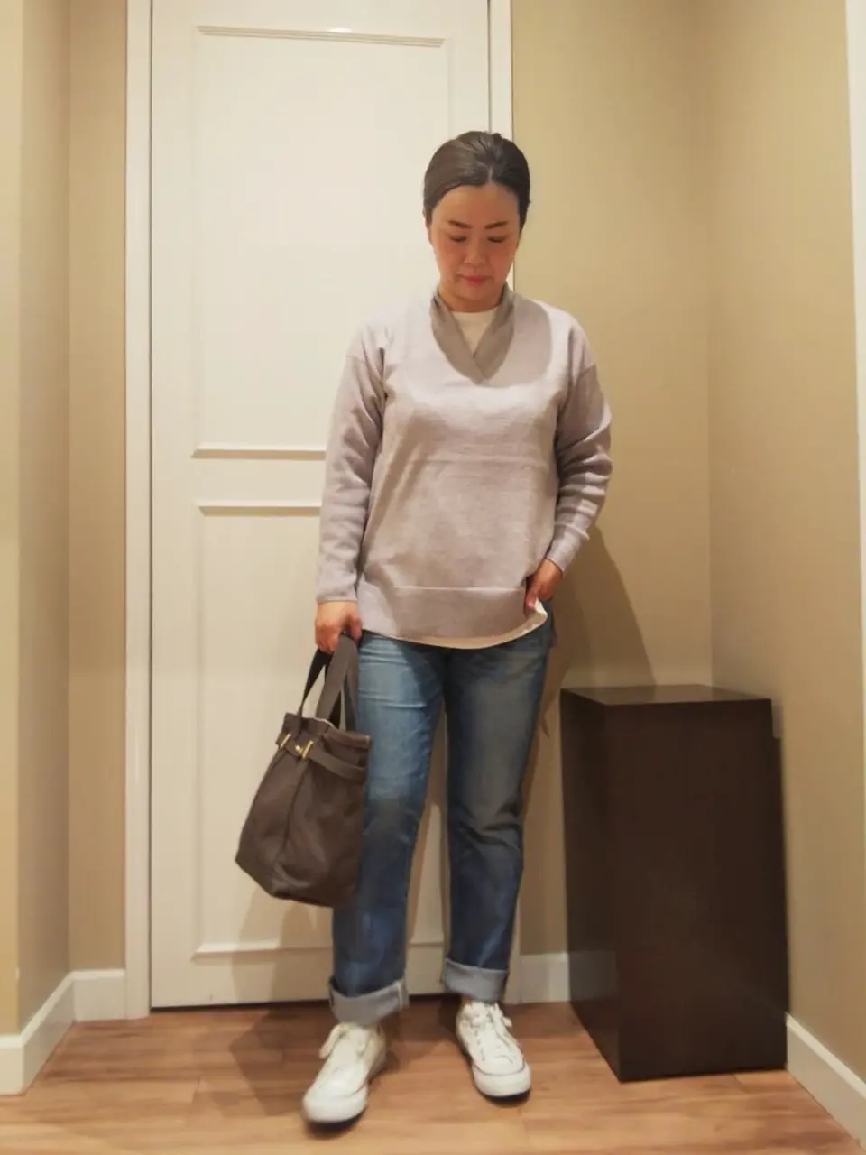  スタッフn コーディネート画像