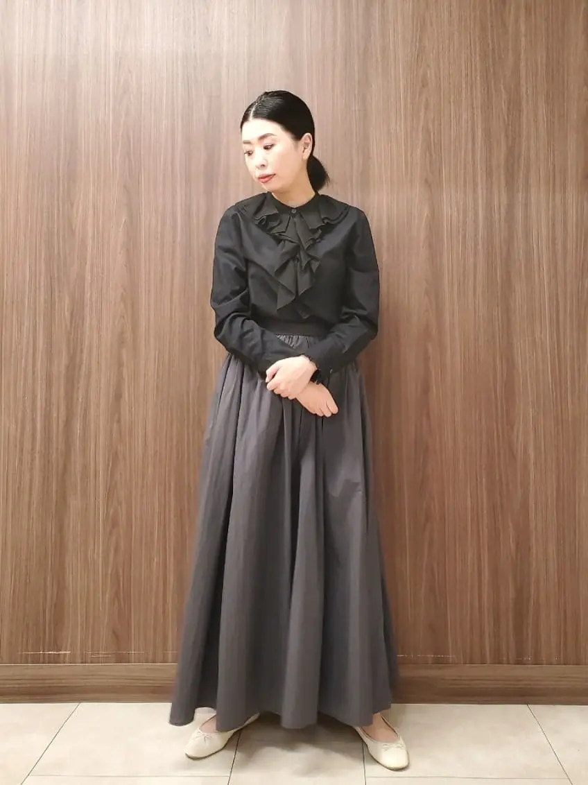  上部 コーディネート画像