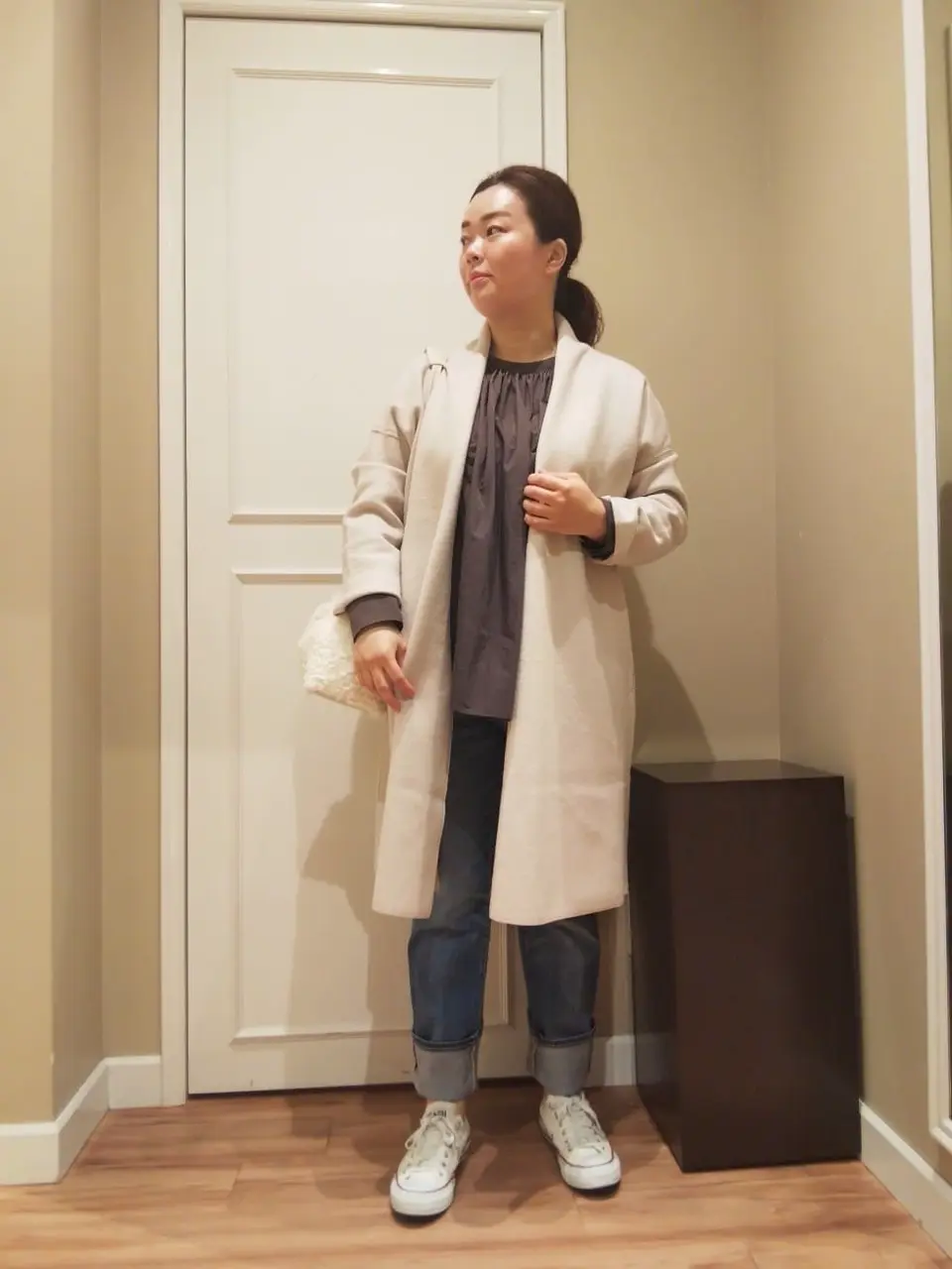  スタッフn コーディネート画像