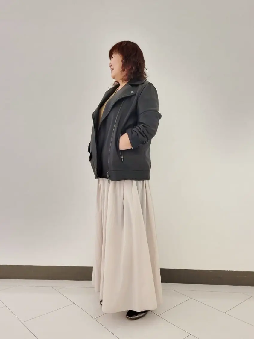  kazumi コーディネート画像