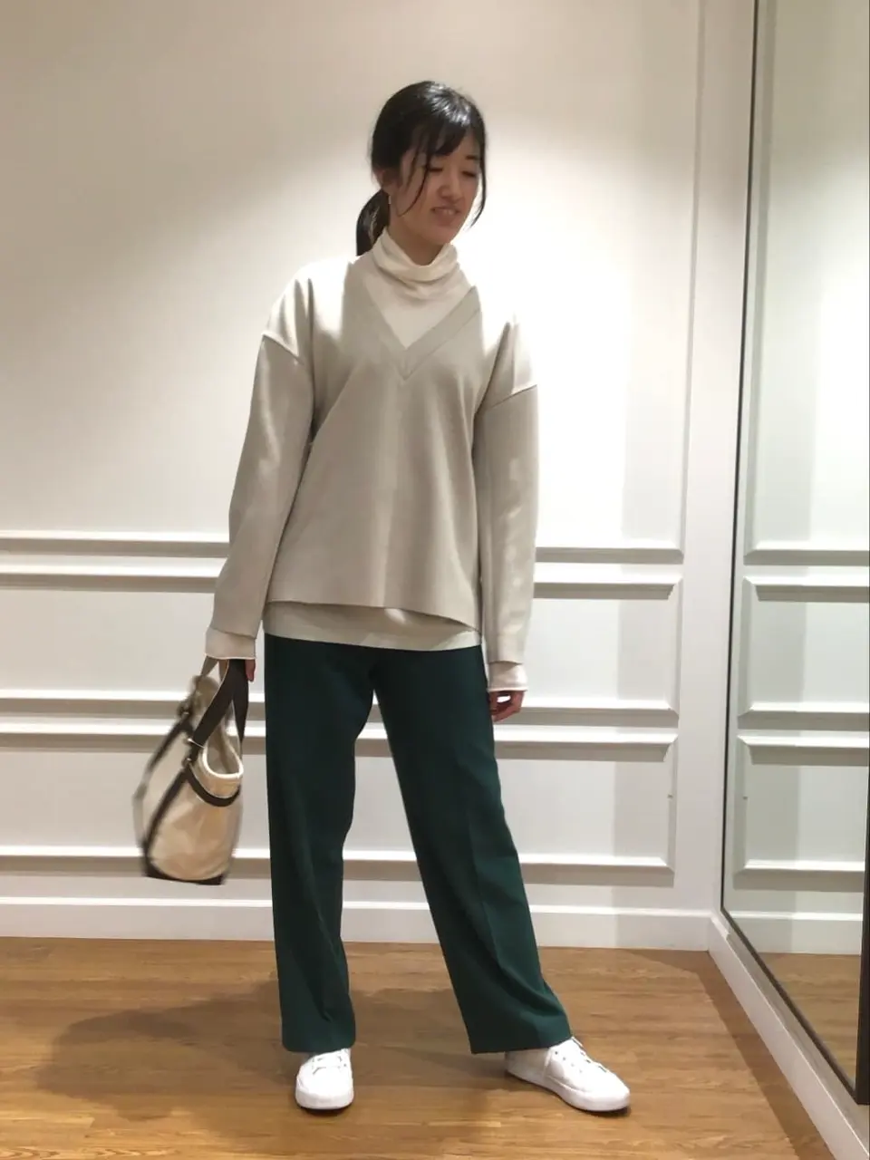 23区 L スタッフ コーディネート画像