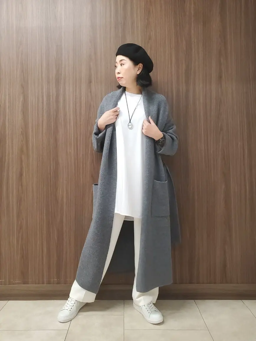  上部 コーディネート画像