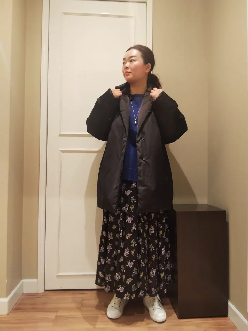  スタッフn コーディネート画像