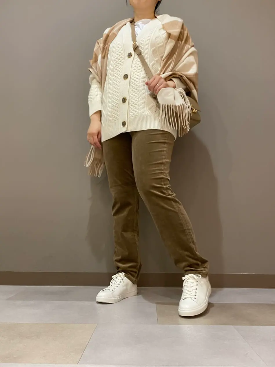  スタッフ コーディネート画像